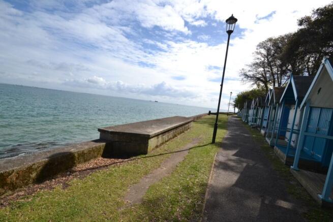 Puckpool Hill, Seaview, Isle Of Wight, PO34 photo 5