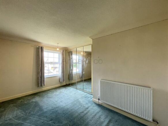 8 BED2.JPG