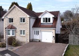 1, Ross Grove, Ross Avenue, Perth PH1 1GX