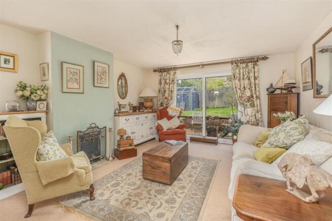 21 Hastings Close, Banbury V2-5.jpg