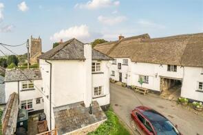 The Cottage On The Green, Road Past Duke Of York Inn, Winkleigh EX19 8BG