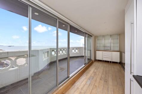 Medina Terrace, Hove, East Sussex, BN3