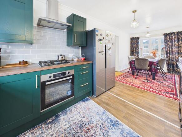 CAM04789G0-PR0029-STILL012