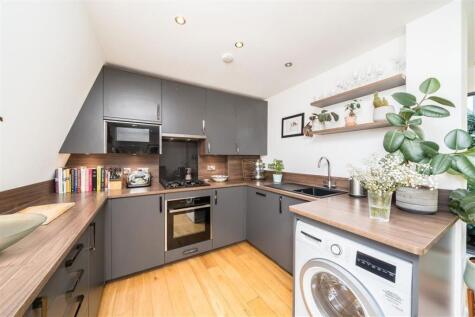 Stockwell Road, Stockwell