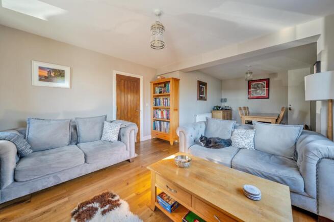 1421860-16-69a5da...