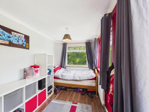 3 bed Semi-Detached for sale Image 7