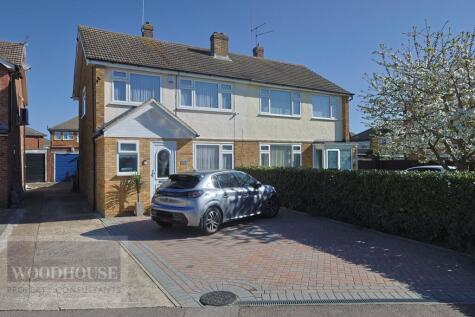 Martins Drive, Cheshunt, EN8
