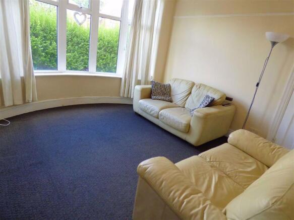 Lounge: