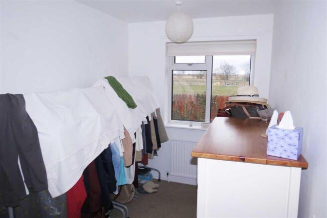 Bedroom 3: