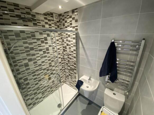 Studio 1 7a en-suite