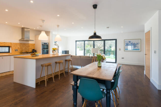 Kitchen-Dining Area