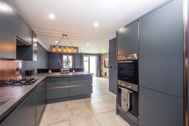 Kitchen 3