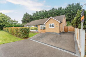 8, Gunthorpe Road, Nottingham NG14 7EN