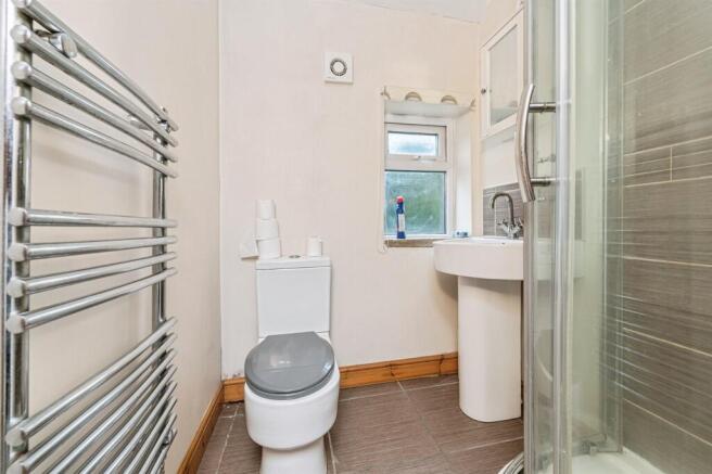2 bed Terraced for sale Image 10