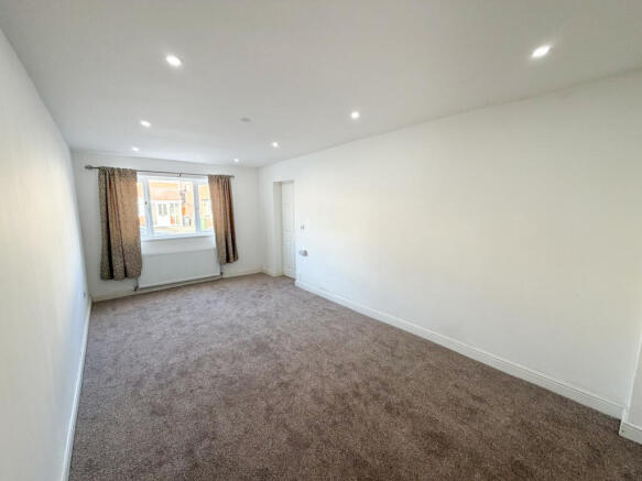 Swithland Avenue, Leicester, Leicestershire, LE4 photo 4