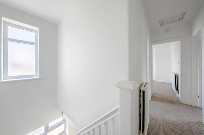 3 bed Semi-Detached for sale Image 11