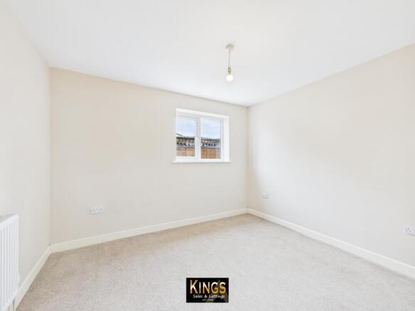 4 bed Semi-Detached Bungalow for sale Image 11