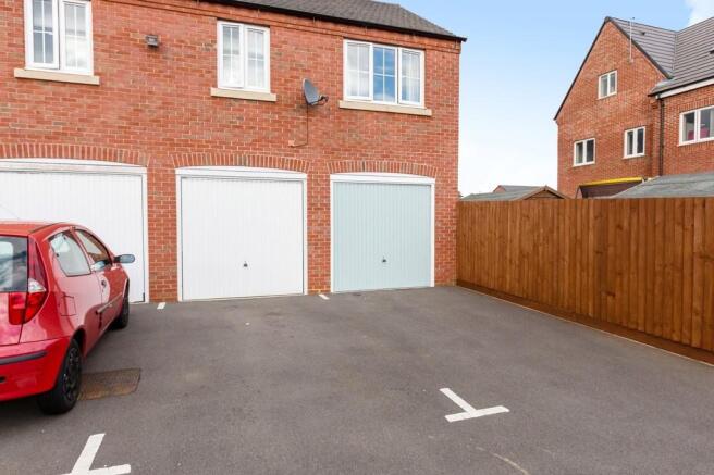 Single garage (wh...