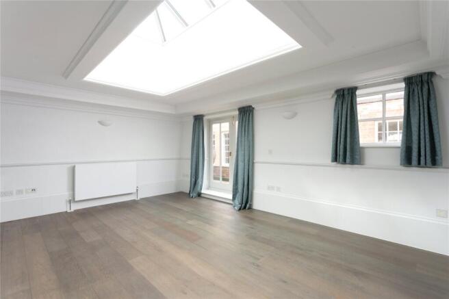 3 bed Mews for sale Image 10