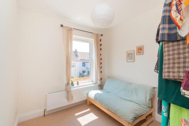 DAORYELSKOOC1 - Bedroom H.jpg