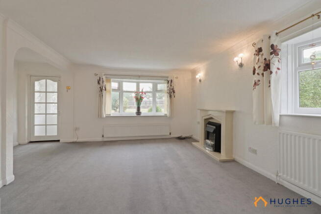2 bed Semi-Detached Bungalow for sale Image 7