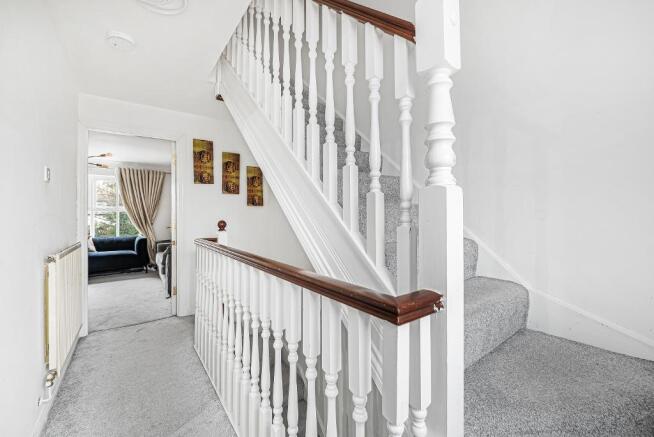 FIRST FLOOR LANDING