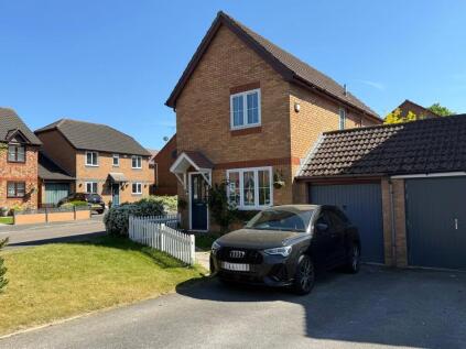 Hebbecastle Down, Warfield, Berkshire, RG42