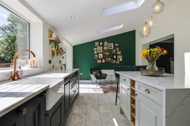 Kitchen diner