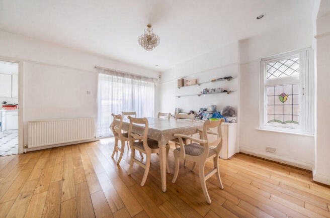 Monks Drive, West Acton, W3 photo 3