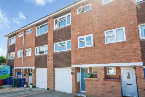 Milton Close, Stourbridge, DY8