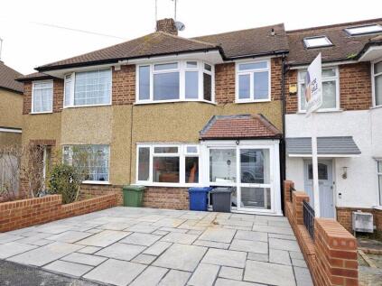 Connaught Avenue, Barnet