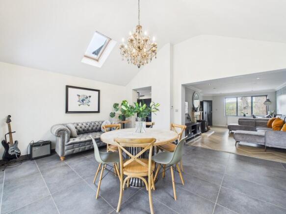 Garden Room/Dining Room