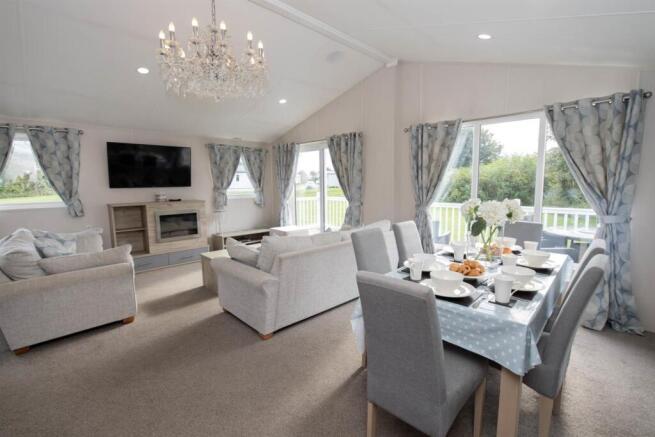 3 bed Lodge for sale Image 5