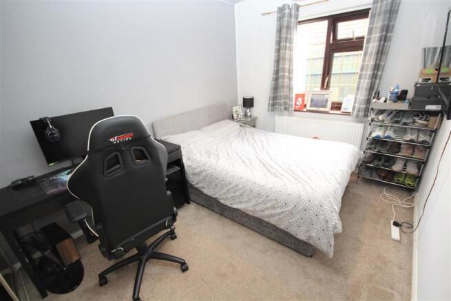 bedroom 3 .jpg