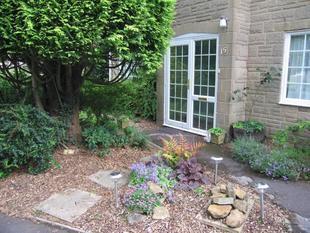 Photo 8