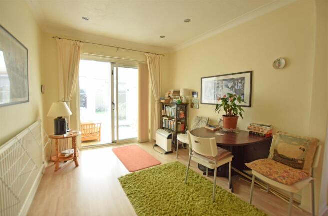 Dining Room.JPG