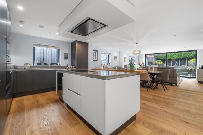 1 Avon Heights-8.jpg