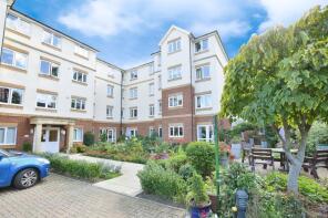 Flat 24, Beaufort Lodge, Grove Road, Woking GU21 5FG