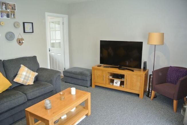 Lounge 2