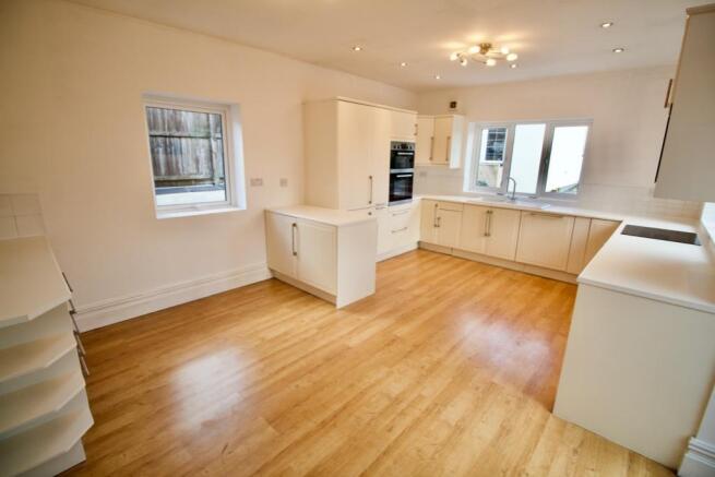 20ft Kitchen