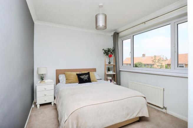 3 bed Semi-Detached for sale Image 12