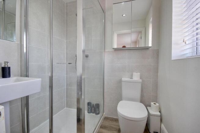 3 bed Semi-Detached for sale Image 8