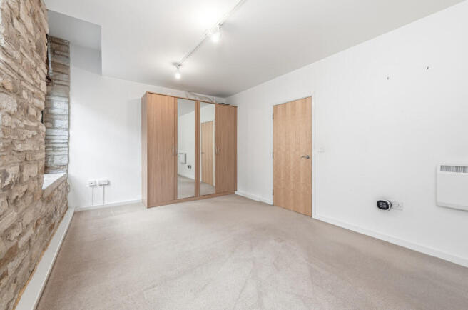 1 bed Apartment for sale Image 8