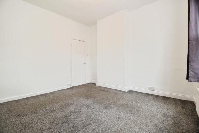 2 bed Terraced for sale Image 9