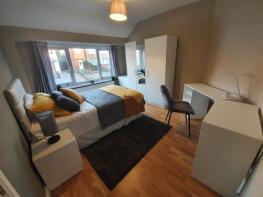 2, Glenhurst Avenue, Ruislip HA4 7LZ