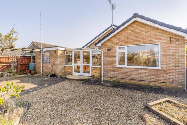 16 Woodfield Close (Spalding)-9.jpg