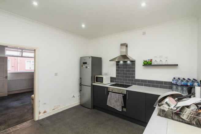2 bed Terraced for sale Image 5