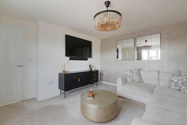 4 bed Detached for sale Image 6