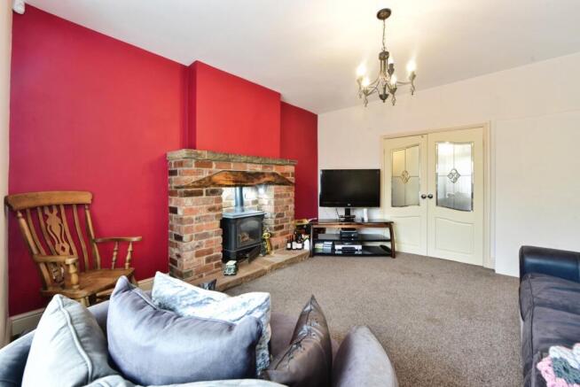 4 bed Semi-Detached for sale Image 11
