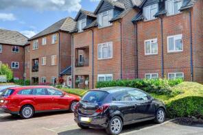38, Trinity Court, Marlow SL7 3TZ